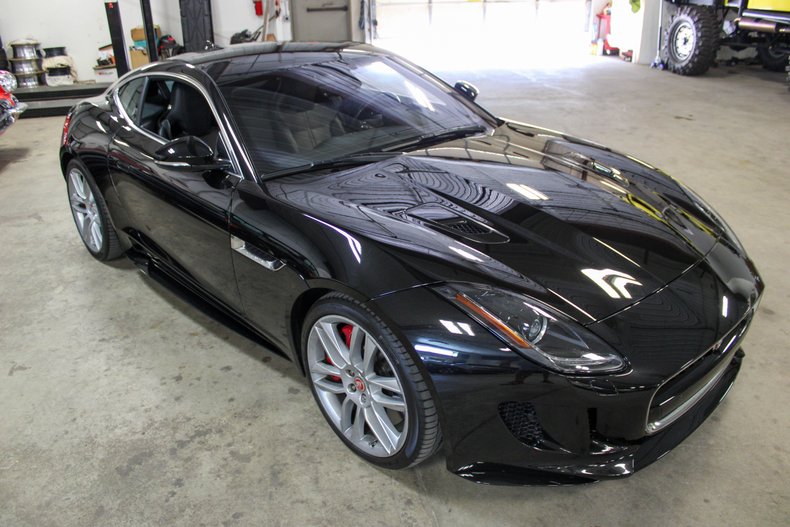2017 Jaguar F-Type R
